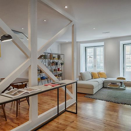 Architectural Gem In Bica Apartment Lisbon Bagian luar foto