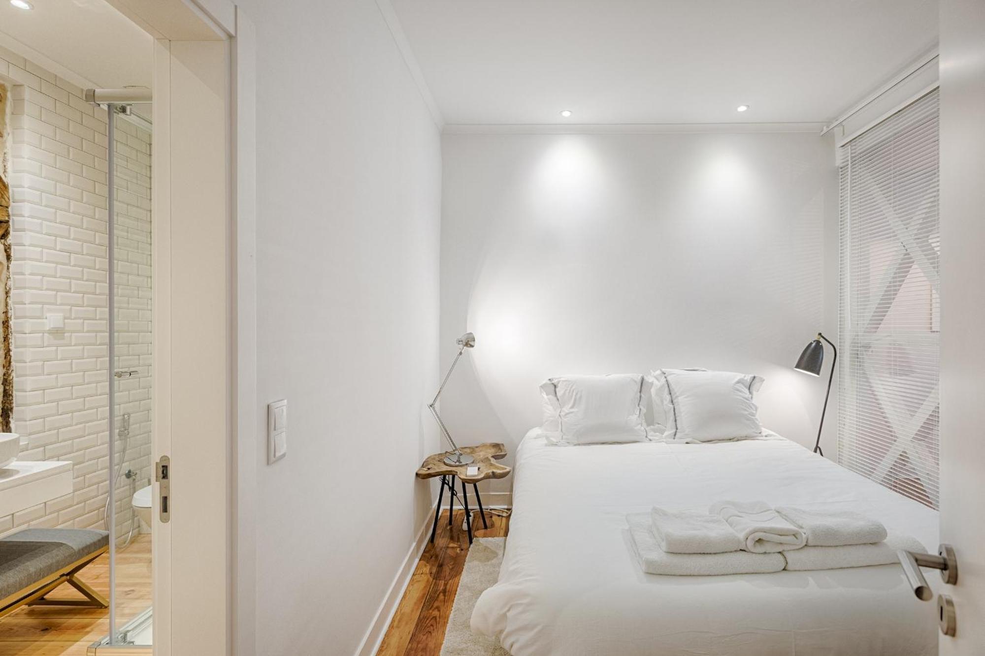 Architectural Gem In Bica Apartment Lisbon Bagian luar foto