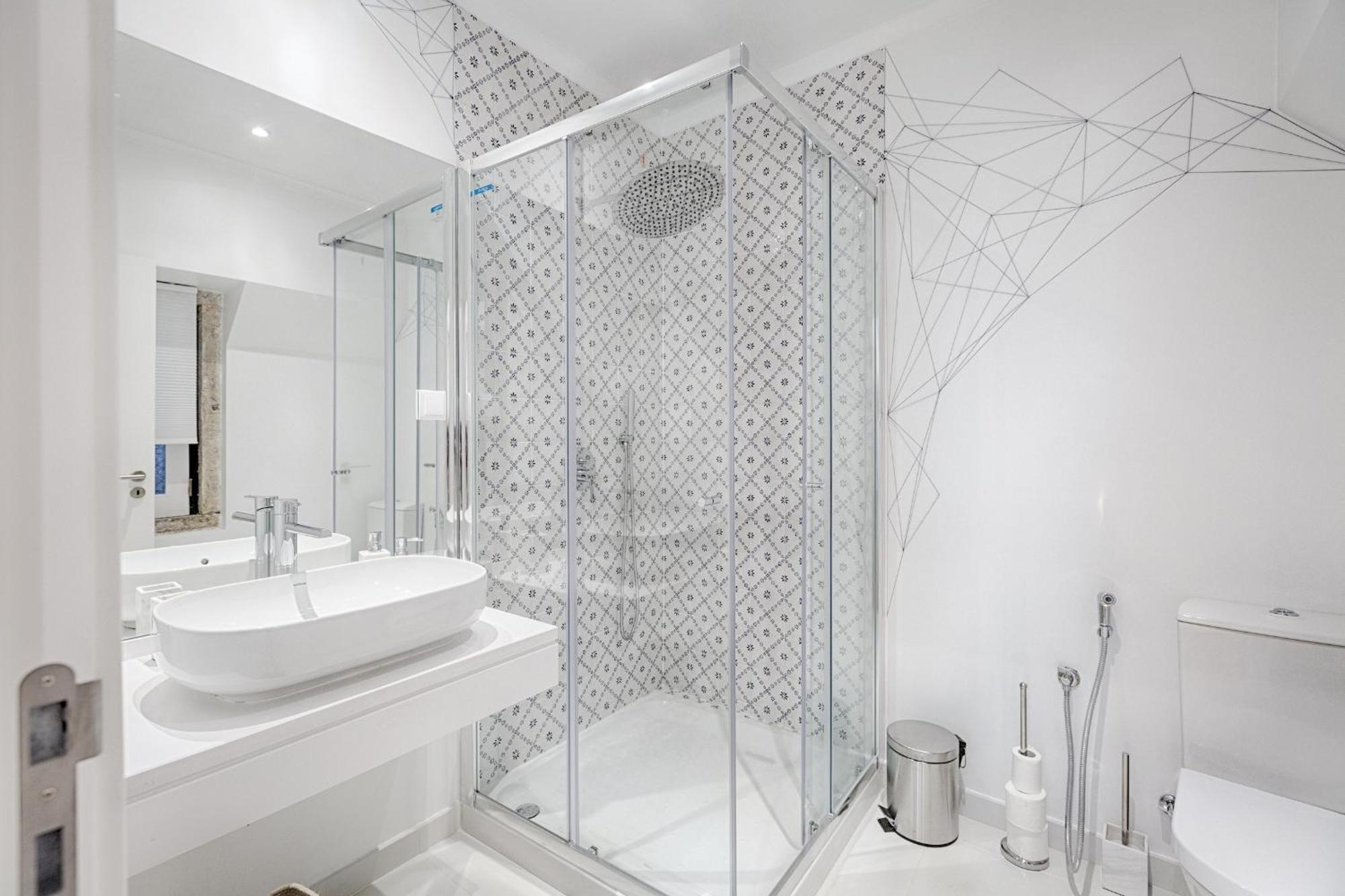 Architectural Gem In Bica Apartment Lisbon Bagian luar foto