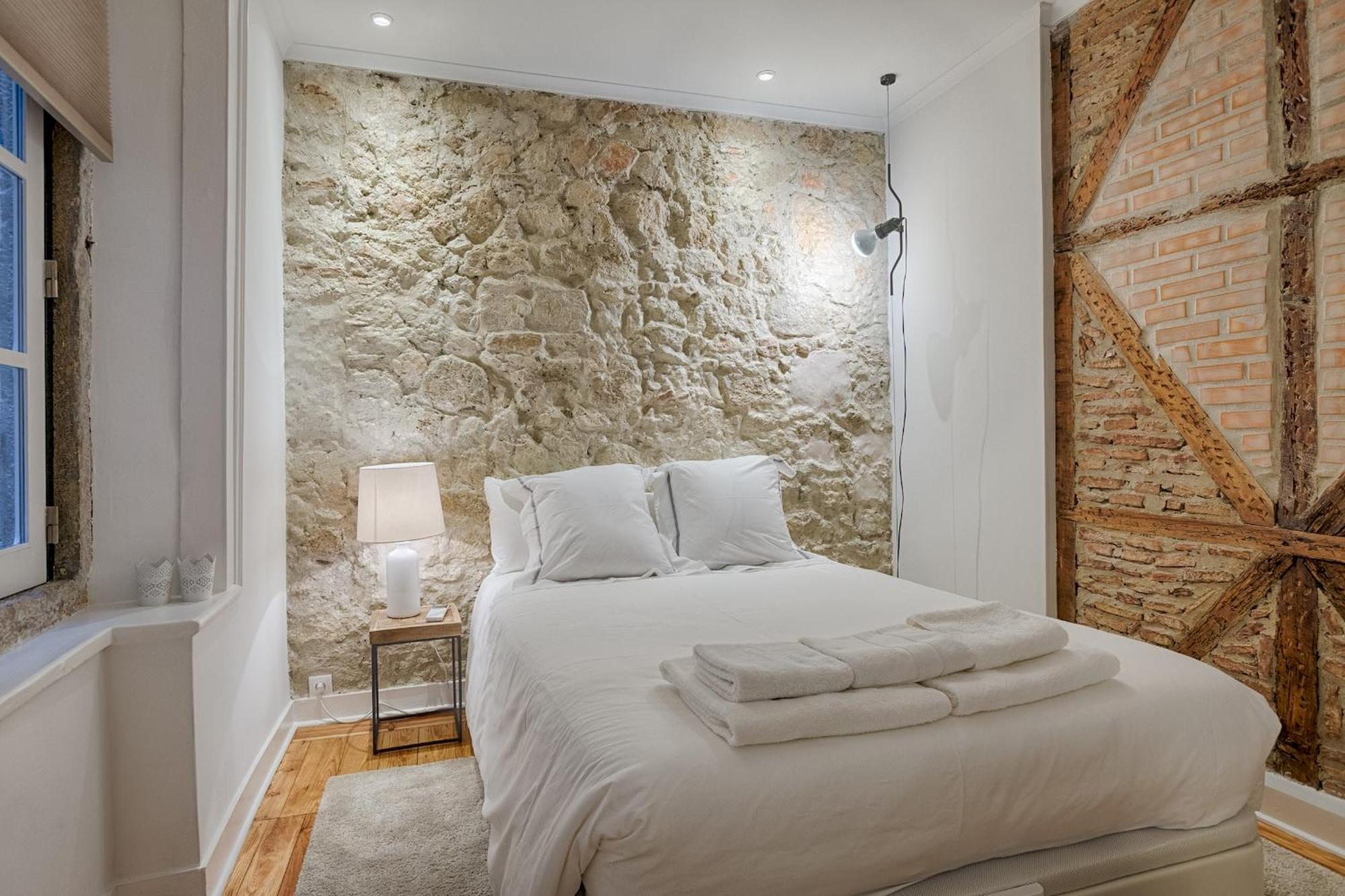 Architectural Gem In Bica Apartment Lisbon Bagian luar foto