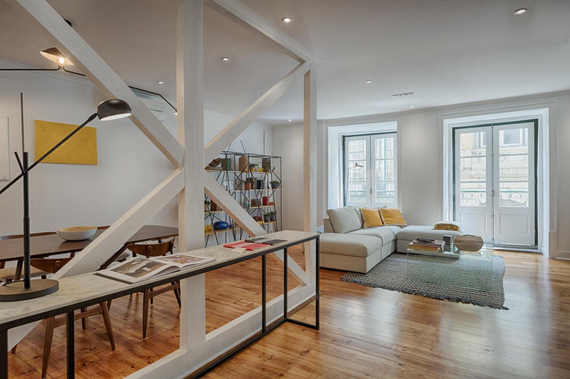 Architectural Gem In Bica Apartment Lisbon Bagian luar foto